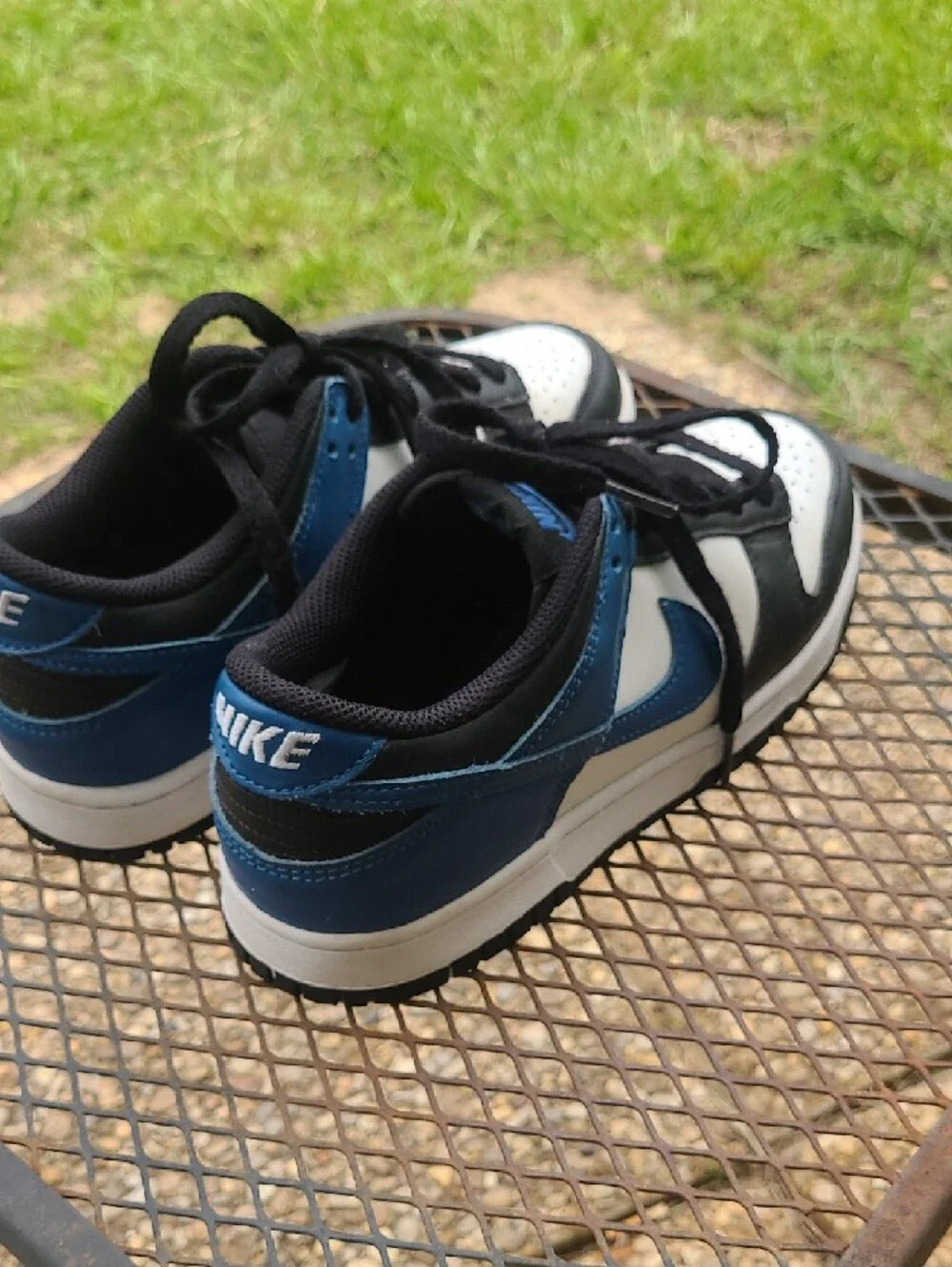 Nike Dunk Low GS White Industrial Blue Size 6y